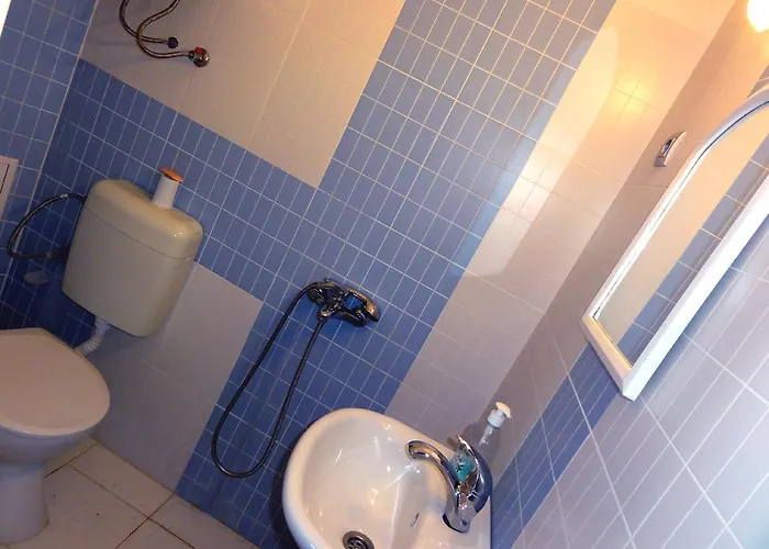 Jackie Guest house 4*